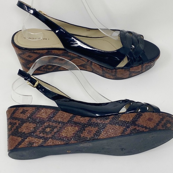 Tahari New Black Patent Steffi Wedge Sandal - Picture 6 of 6